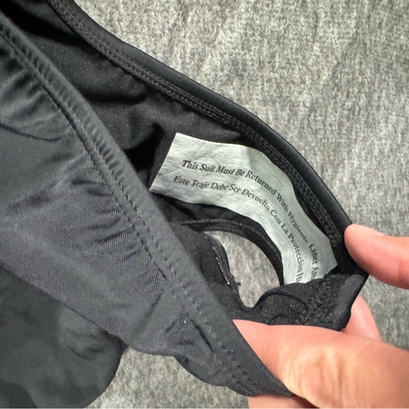 NWOT Kona sol black crochet flounce high coverage one piece swimsuit size S - Picture 5 of 9